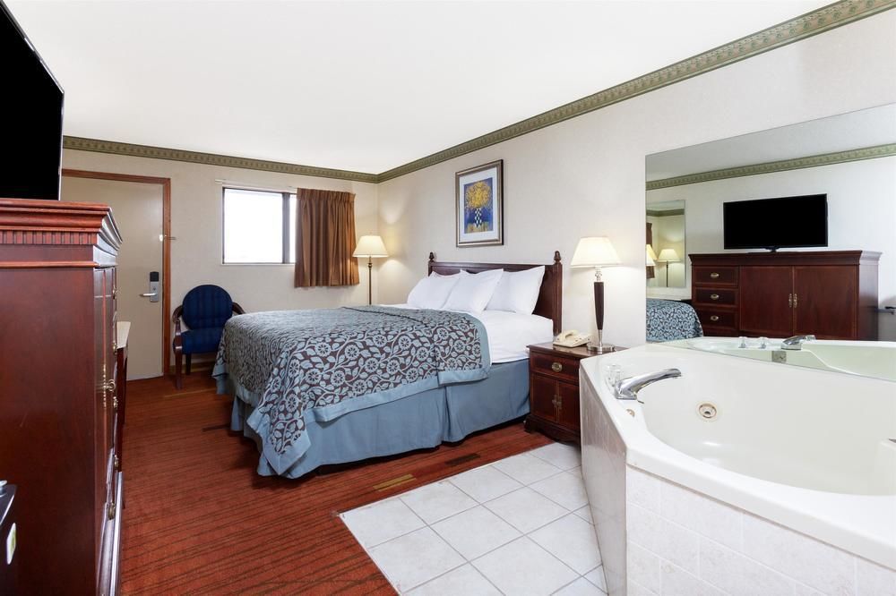 Days Inn By Wyndham Maumee/Toledo Dış mekan fotoğraf