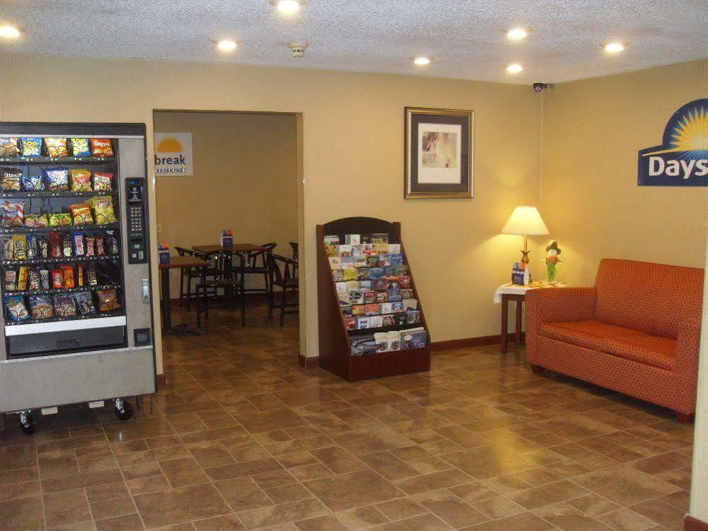 Days Inn By Wyndham Maumee/Toledo Dış mekan fotoğraf